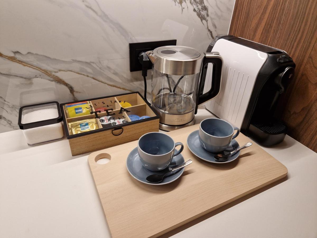 Brossa Apartments, 24h self check in, Klima, AirCond Breslavia Esterno foto