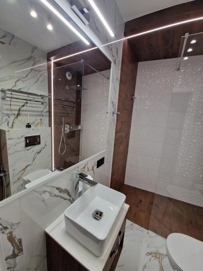 Brossa Apartments, 24h self check in, Klima, AirCond Breslavia Esterno foto